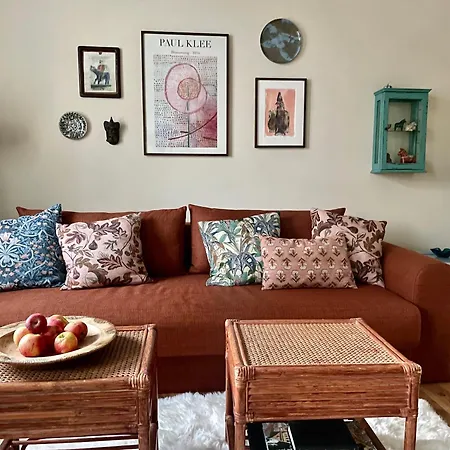Daire Newly Renovated Flat In Heart Of *