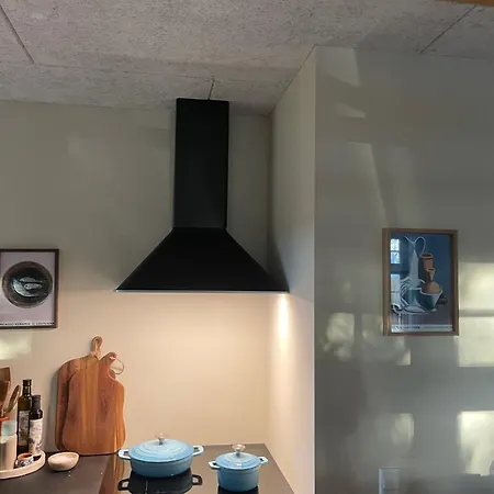 Newly Renovated Flat In Heart Of Daire *